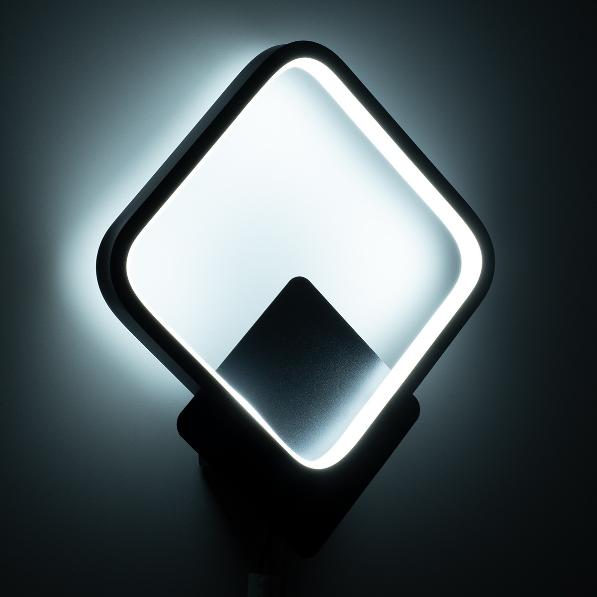 LED Φωτιστικό Τοίχου - Απλίκα Μαύρη LENA 12W με Εναλλαγή Φωτισμού μέσω Διακόπτη On/Off Μ25 x Π5.5 x Υ29.5cm –61079
