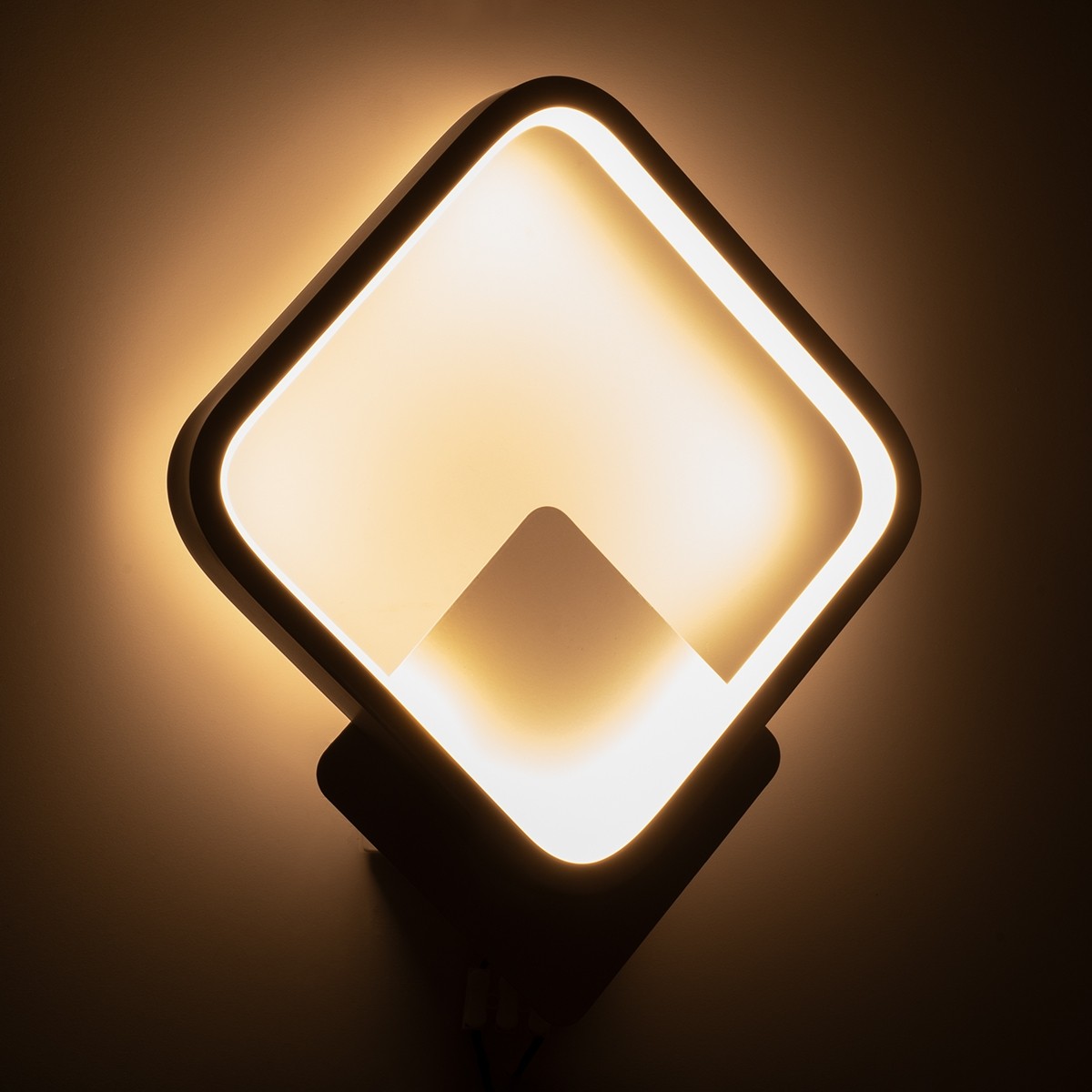 LED Φωτιστικό Τοίχου - Απλίκα Λευκή LENA 12W με Εναλλαγή Φωτισμού μέσω Διακόπτη On/Off Μ25 x Π5.5 x Υ29.5cm –61080