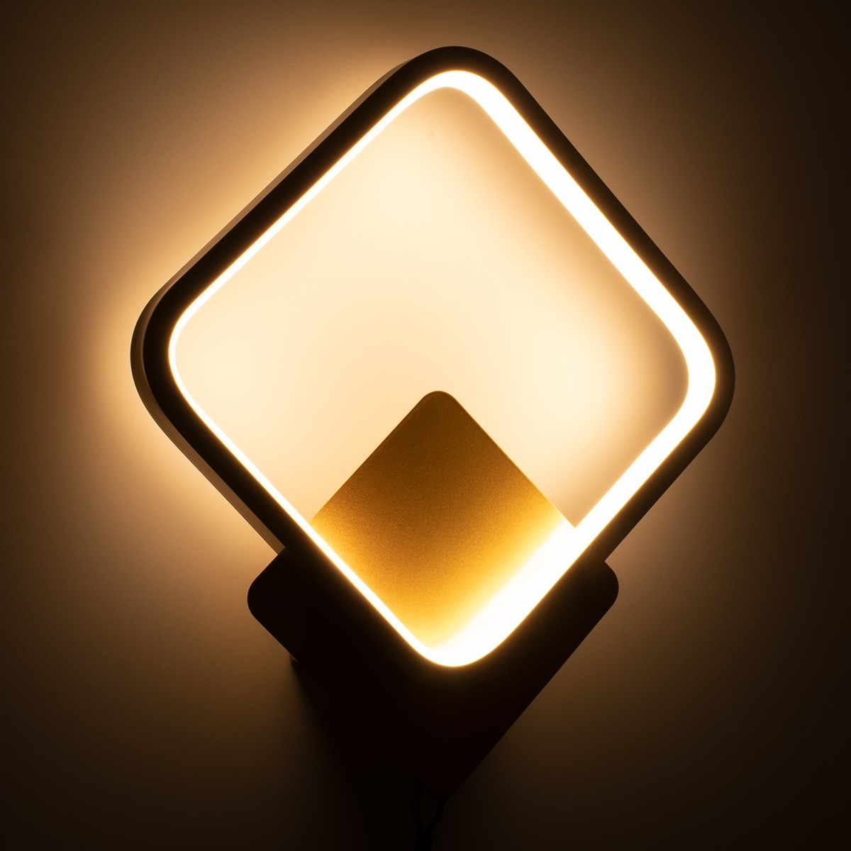 LED Φωτιστικό Τοίχου - Απλίκα Χρυσή LENA 12W με Εναλλαγή Φωτισμού μέσω Διακόπτη On/Off Μ25 x Π5.5 x Υ29.5cm –61081