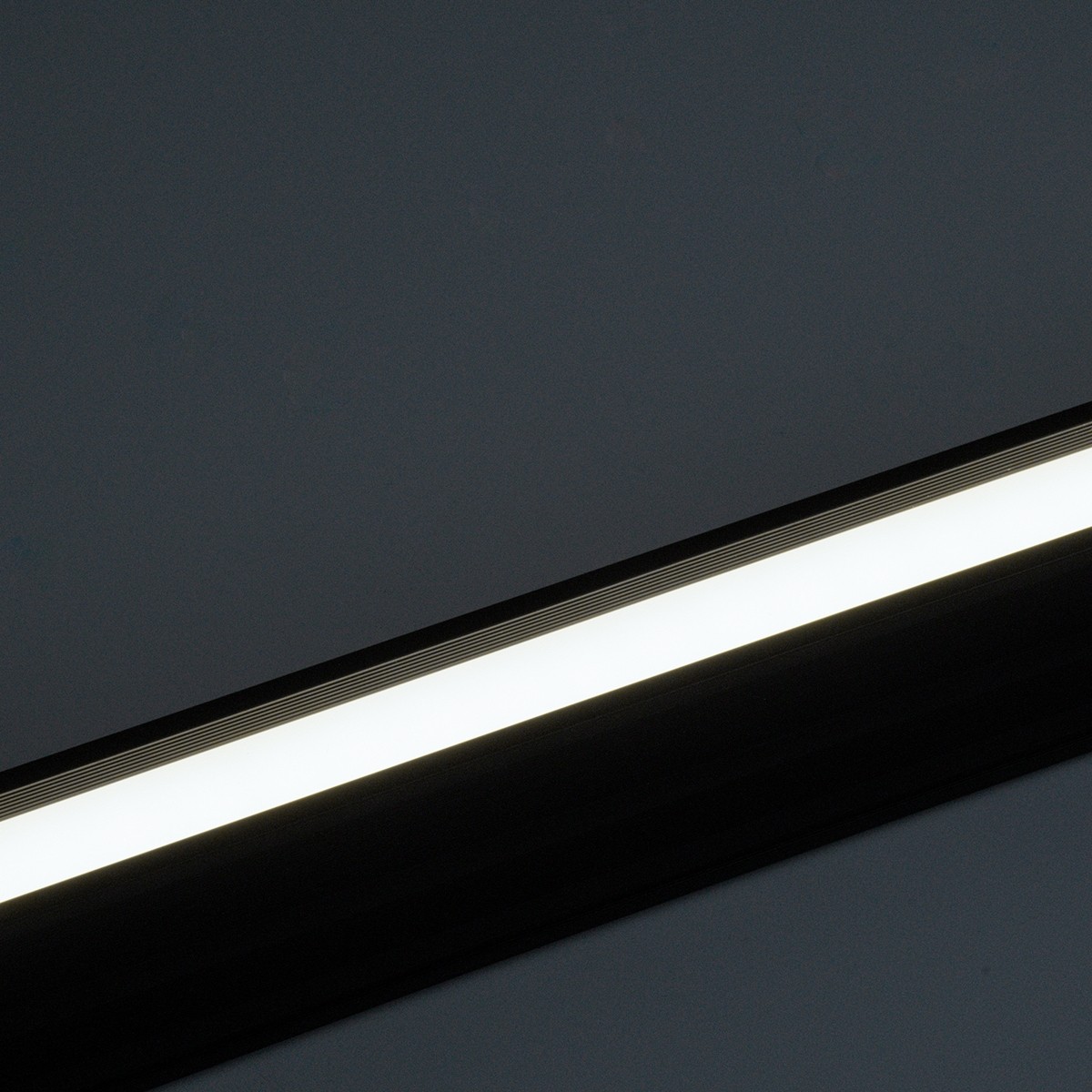 LED Γραμμικό Φωτιστικό Οροφής Κρεμαστό Linear Office Μαύρο 18W Μ120 x Π2 x Υ4cm